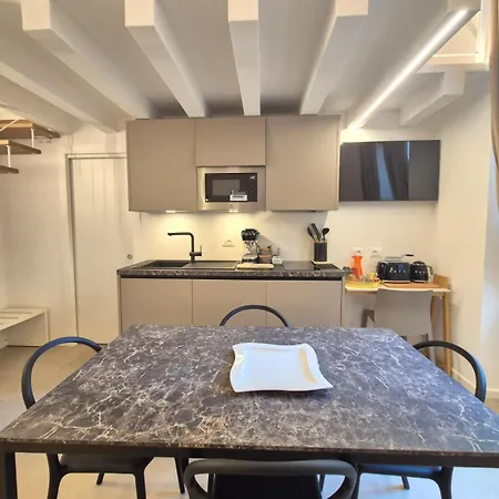 Apartament Calderai *